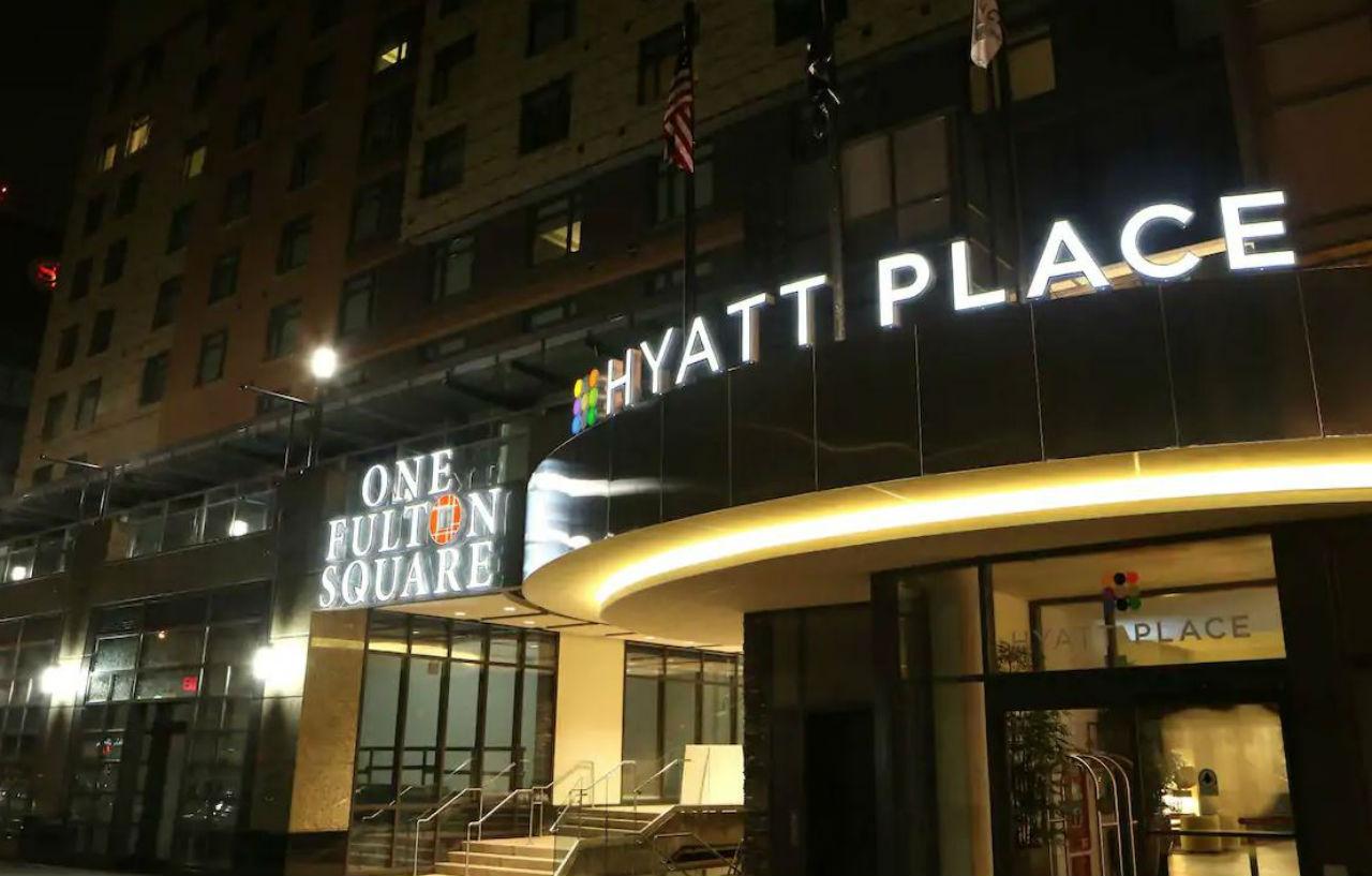 Hyatt Place Flushing/Lga Airport Нью-Йорк Екстер'єр фото