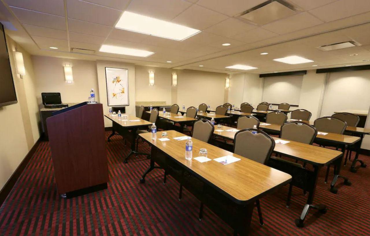 Hyatt Place Flushing/Lga Airport Нью-Йорк Екстер'єр фото